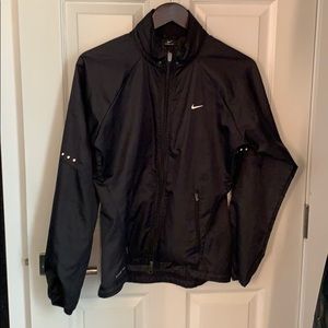 Nike wind breaker